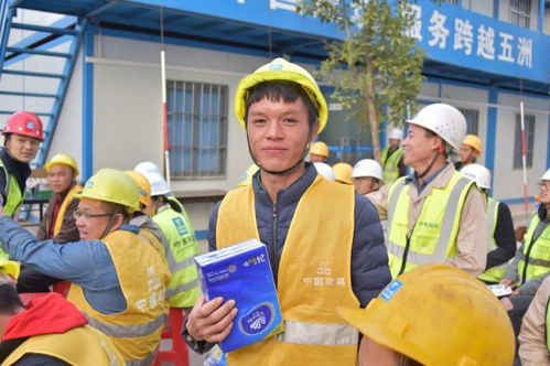 送法進工地，服務(wù)零距離——勞保用品保障勞動者權(quán)益